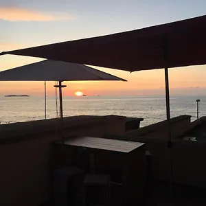 La Caravelle Au Pres De La Saint-Malo